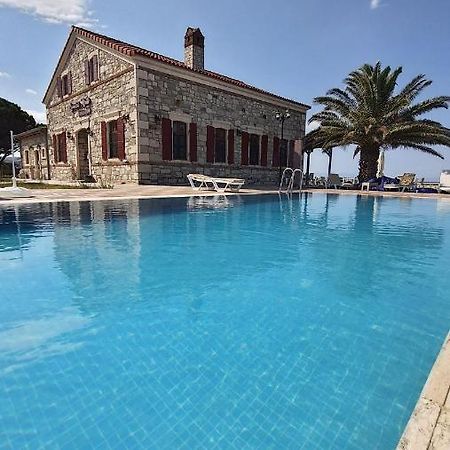 Lavantali Konak Otel Restoran Seferihisar Bagian luar foto