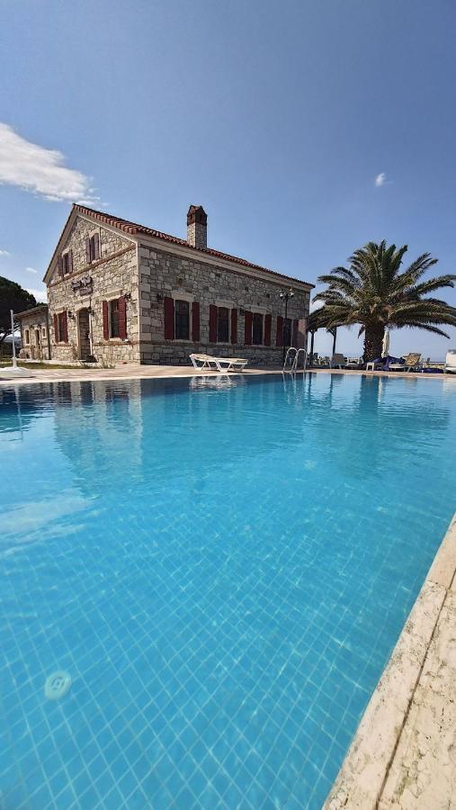 Lavantali Konak Otel Restoran Seferihisar Bagian luar foto
