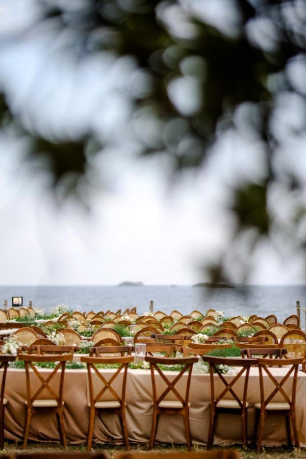 Lavantali Konak Otel Restoran Seferihisar Bagian luar foto