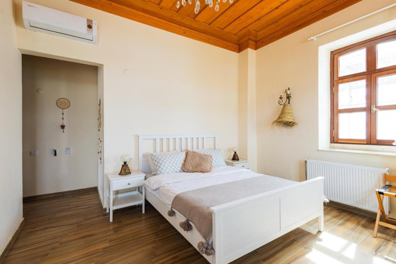 Lavantali Konak Otel Restoran Seferihisar Bagian luar foto